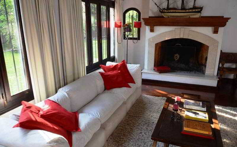 Susana Just Boutique Hotel Vicente López Екстериор снимка